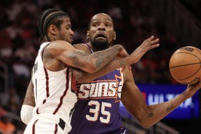 爱游戏入口-荷甲赛后走向成谜，休斯敦火箭迎来里程碑，媒体盛赞，临场指挥获称赞(俄克拉荷马雷霆队shijiaqiu)